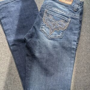 Women's Boot Cut Guess ? Jeans Super Cute 🥰. These Are A Must 🙈 See.